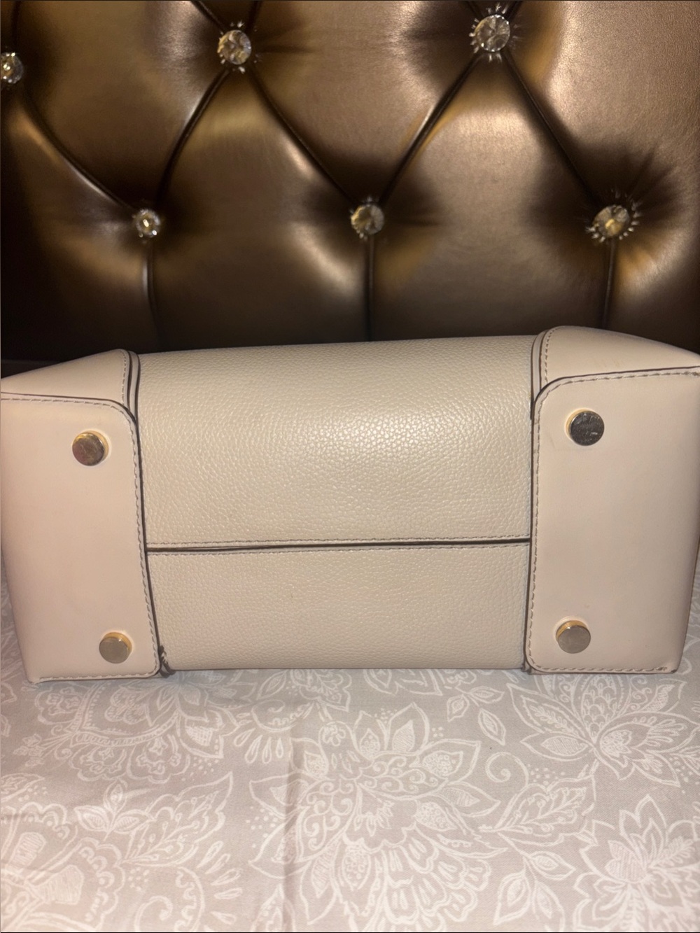 Michael Kors Beige Pebbled Leather Tote with Gold Charm & Wallet - Picture 8 of 11